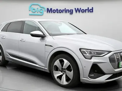 Used Audi e-tron S-Line 300 kW (408 HP) 2022 Silver SUV
