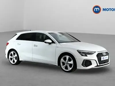 Begagnad Audi A3 Sportback S-Line 150 HK (110 kW) 2024 Halvkombi