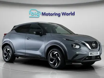 Używany Nissan Juke N-Connecta 114 KM (83 kW) 2023 Szary SUV