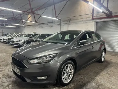 Used Ford Focus Zetec 2015 Grey Hatchback