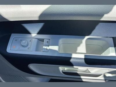 Used VW ID. Buzz Pro 147 kW (200 HP) 2024 White MPV