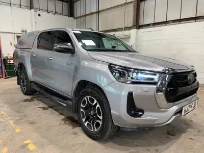 Second-hand Toyota HiLux 201 CP (147 kW) 2021 Argintiu Pickup