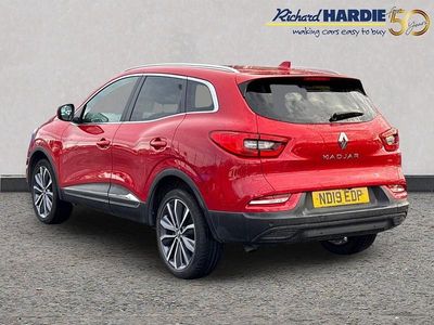 Red Used 2019 Renault Kadjar Iconic SUV | £9,999 (Fair price)