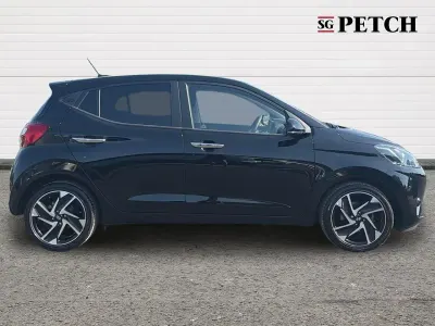 Used Hyundai i10 Premium 62 HP (45 kW) 2025 Black Hatchback