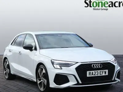 Used Audi A3 Sportback Comfort 150 HP (110 kW) 2023 White Hatchback