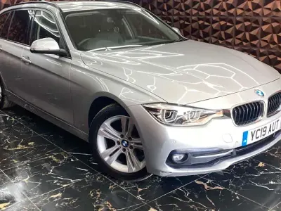 Used BMW 318 Sport Line 150 HP (110 kW) 2019 Silver Estate