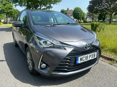 Gebraucht Toyota Yaris 2018 Grau Kleinwagen