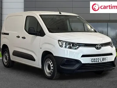 Used Toyota Proace Active 120 HP (88 kW) 2022 White MPV