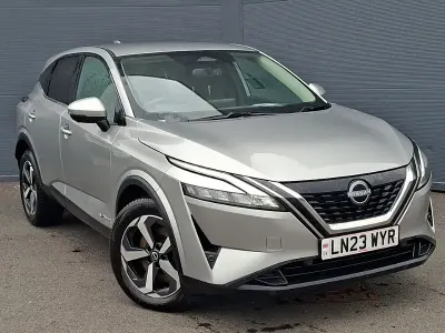 Used Nissan Qashqai N-Connecta 190 HP (139 kW) 2023 Silver SUV