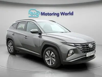 Usado Hyundai Tucson SE 150 CV (110 kW) 2023 Gris SUV