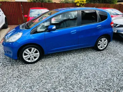 Second-hand Honda Jazz ES 2013 Albastru Hatchback