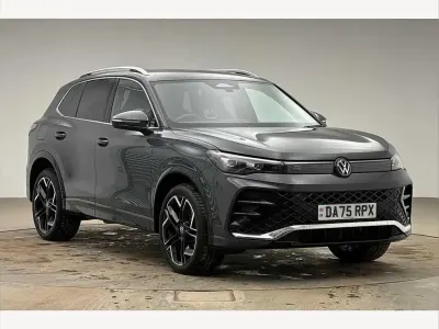Used VW Tiguan R-line 267 HP (196 kW) 2025 Grey SUV