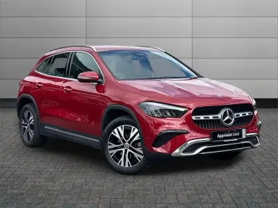 Used Mercedes GLA200 Executive 161 HP (118 kW) 2025 Red SUV