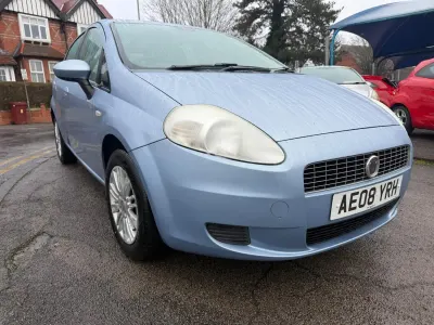 Usado Fiat Grande Punto 77 HP (56 kW) 2008 Azul Citadino
