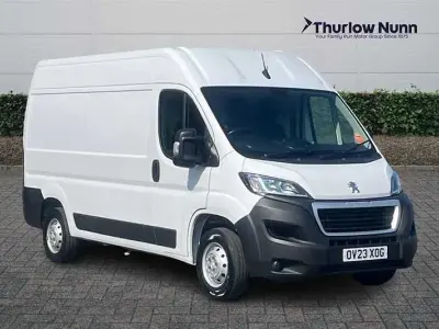 Used Peugeot Boxer Premium 140 HP (102 kW) 2023 White Van