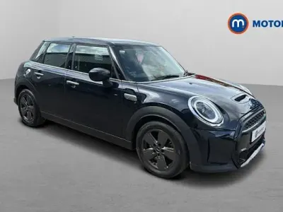 Used Mini Cooper S Classic 178 HP (130 kW) 2022 Blue/black Hatchback