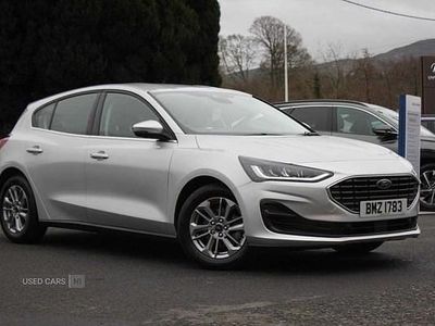 Used Ford Focus Titanium 125 HP (91 kW) 2023 Silver Hatchback