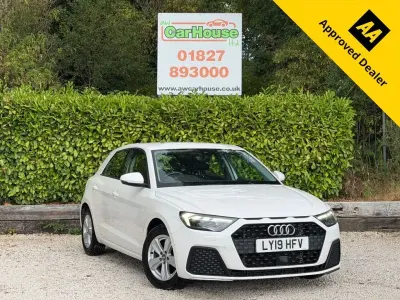 Used Audi A1 Sportback Design 116 HP (85 kW) 2019 White Hatchback
