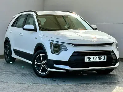 Used Kia Niro 139 HP (102 kW) 2022 White SUV