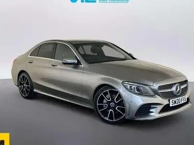 Używany Mercedes C220 AMG Line Premium 194 KM (142 kW) 2019 Srebrny Sedan/Limuzyna
