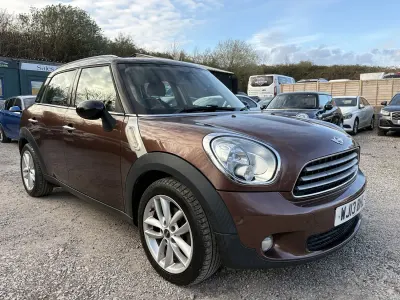 Usado Mini Cooper D Countryman 112 CV (82 kW) 2013 Marrón SUV