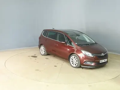 Używany Vauxhall Zafira Tourer Elite 140 KM (102 kW) 2017 Minivan