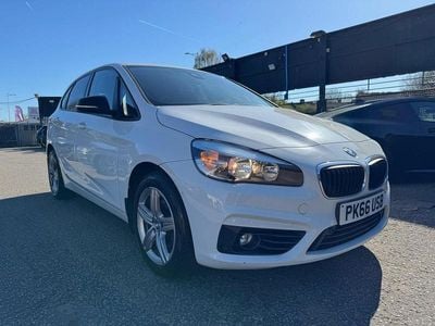 Used BMW 218 Sport Line 2016 White Estate