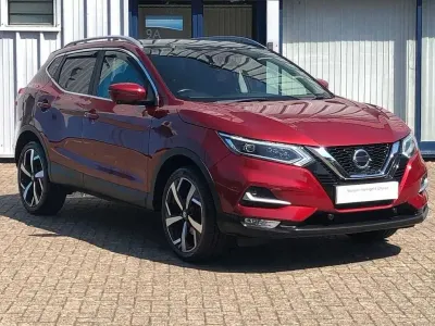 Used Nissan Qashqai Tekna 138 HP (101 kW) 2019 Red SUV