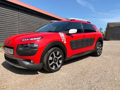 Używany Citroën C4 Cactus Rip Curl 110 KM (80 kW) 2017 Czerwony Hatchback
