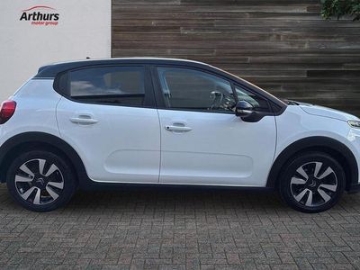 Used Citroën C3 Feel 81 HP (59 kW) 2018 White Hatchback