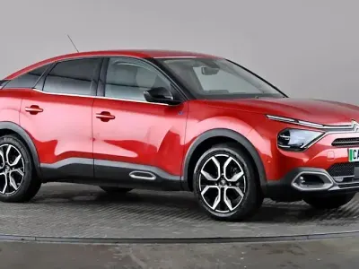 Used Citroën e-C4 Shine 100 kW (136 HP) 2022 Red Hatchback
