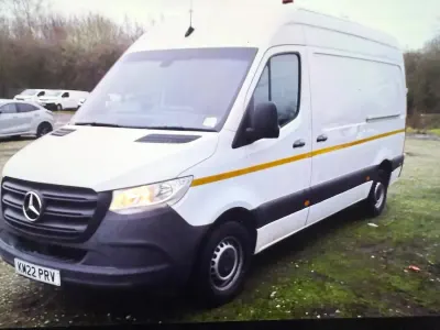 Used Mercedes Sprinter Progressive 148 HP (108 kW) 2022 White Van