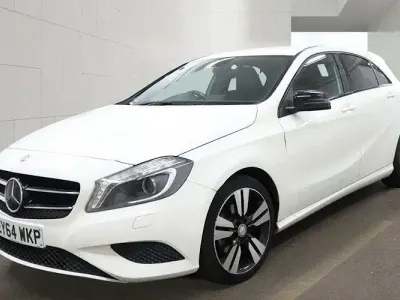 Used Mercedes A180 122 HP (89 kW) 2014 White Hatchback