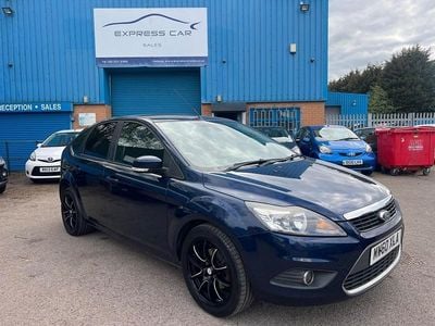 Used Ford Focus Titanium 2011 Blue Hatchback