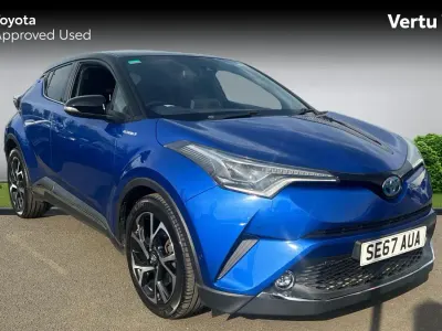Used Toyota C-HR 122 HP (89 kW) 2017 Nebula blue bitone SUV