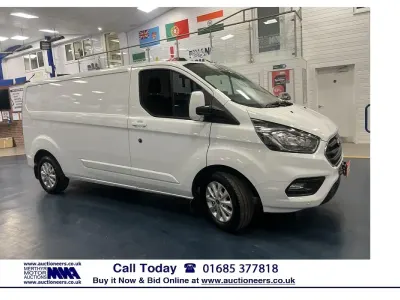 Used Ford Transit Custom Limited 170 HP (125 kW) 2023 White Van