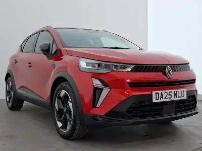 Nouă Renault Captur Techno 91 CP (66 kW) 2025 Roșu SUV
