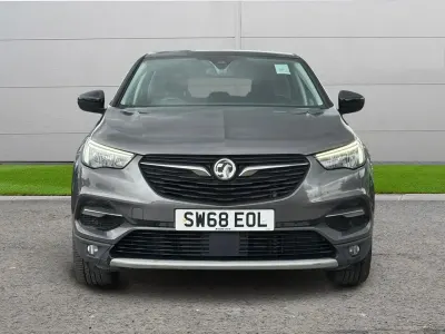Used Vauxhall Grandland X Sport 128 HP (94 kW) 2018 Grey SUV