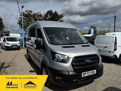 Usado Ford Transit Trend 130 HP (95 kW) 2024 Prateado Van