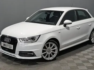 Used Audi A1 Sportback S-Line 125 HP (91 kW) 2018 White Hatchback