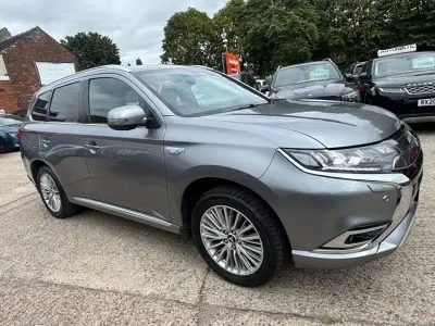 Used Mitsubishi Outlander P-HEV 174 HP (127 kW) 2018 Grey Estate