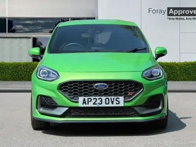 Used Ford Fiesta ST 2023 Mean green Hatchback