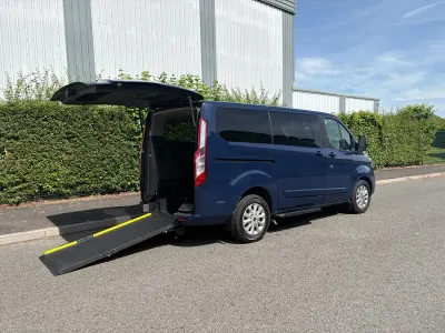 Used Ford Transit Custom Titanium 2019 Blue Van