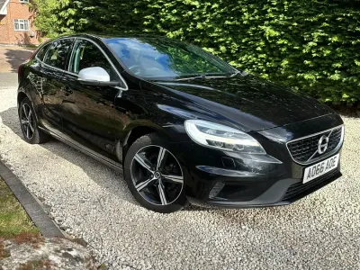 Käytetty Volvo V40