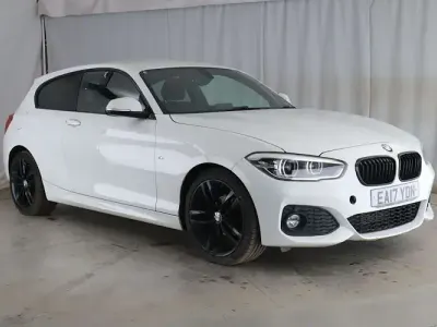 Używany BMW 118 M Sport 150 KM (110 kW) 2017 Biały Hatchback