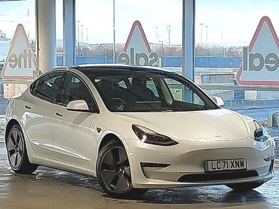 Used Tesla Model 3 Long Range AWD 11 kW (15 HP) 2021 White Sedan