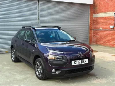 Used Citroën C4 Cactus Feel 82 HP (60 kW) 2017 Mauve/purple Hatchback