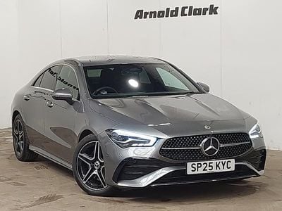 Usado Mercedes CLA220 Executive 190 HP (139 kW) 2025 Cinzento Sedan