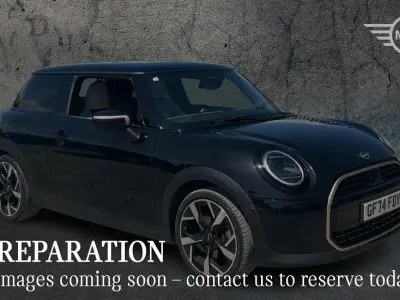 Used Mini Cooper Hatch 154 HP (113 kW) 2024 Black Hatchback