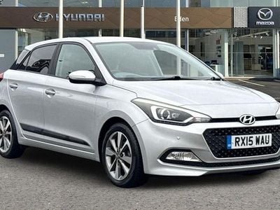 Used Hyundai i20 Premium 101 HP (74 kW) 2015 Silver Hatchback